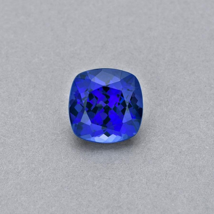 4.63 Carat Cushion Cut Tanzanite Gemstone