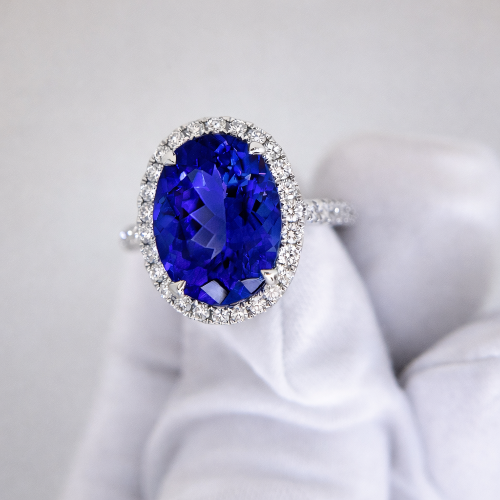 Exceptional Tanzanite 5.00 Carat Oval Diamond Halo Ring