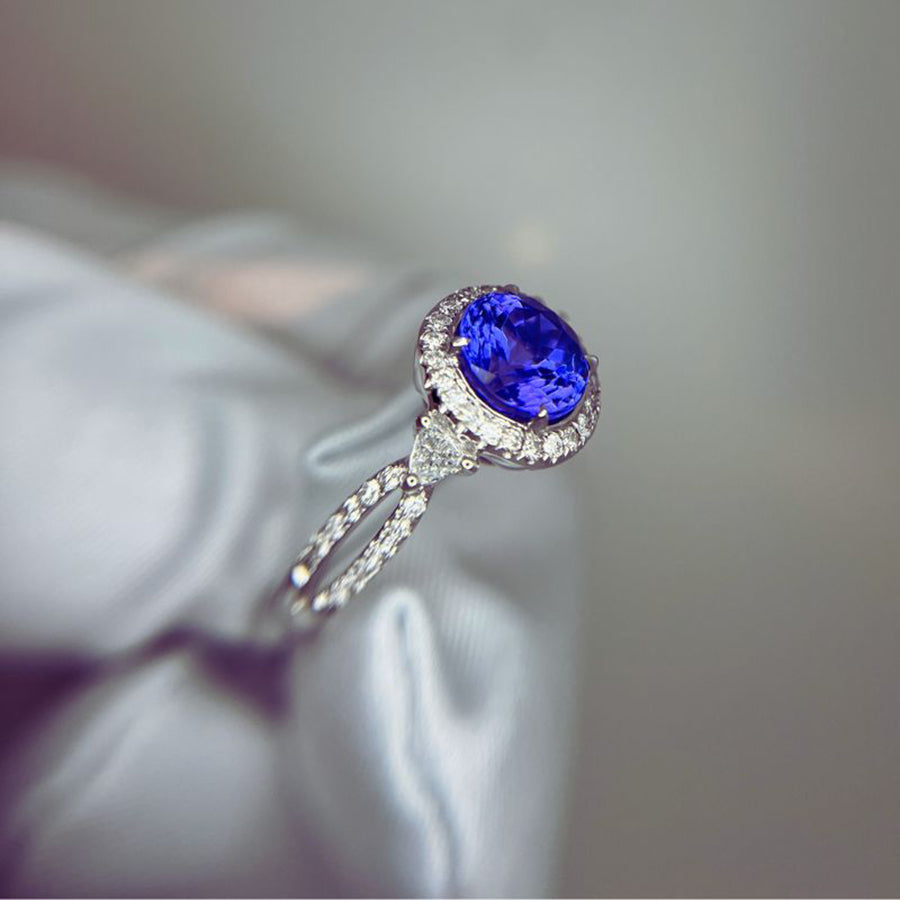 Vintage Style 2.10 Ct Tanzanite & Diamond Engagement Ring