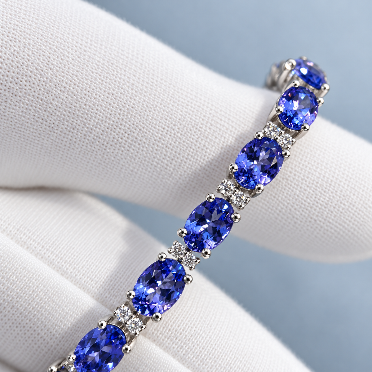 Classic Tanzanite & Diamond Tennis Bracelet 12.00 Carats