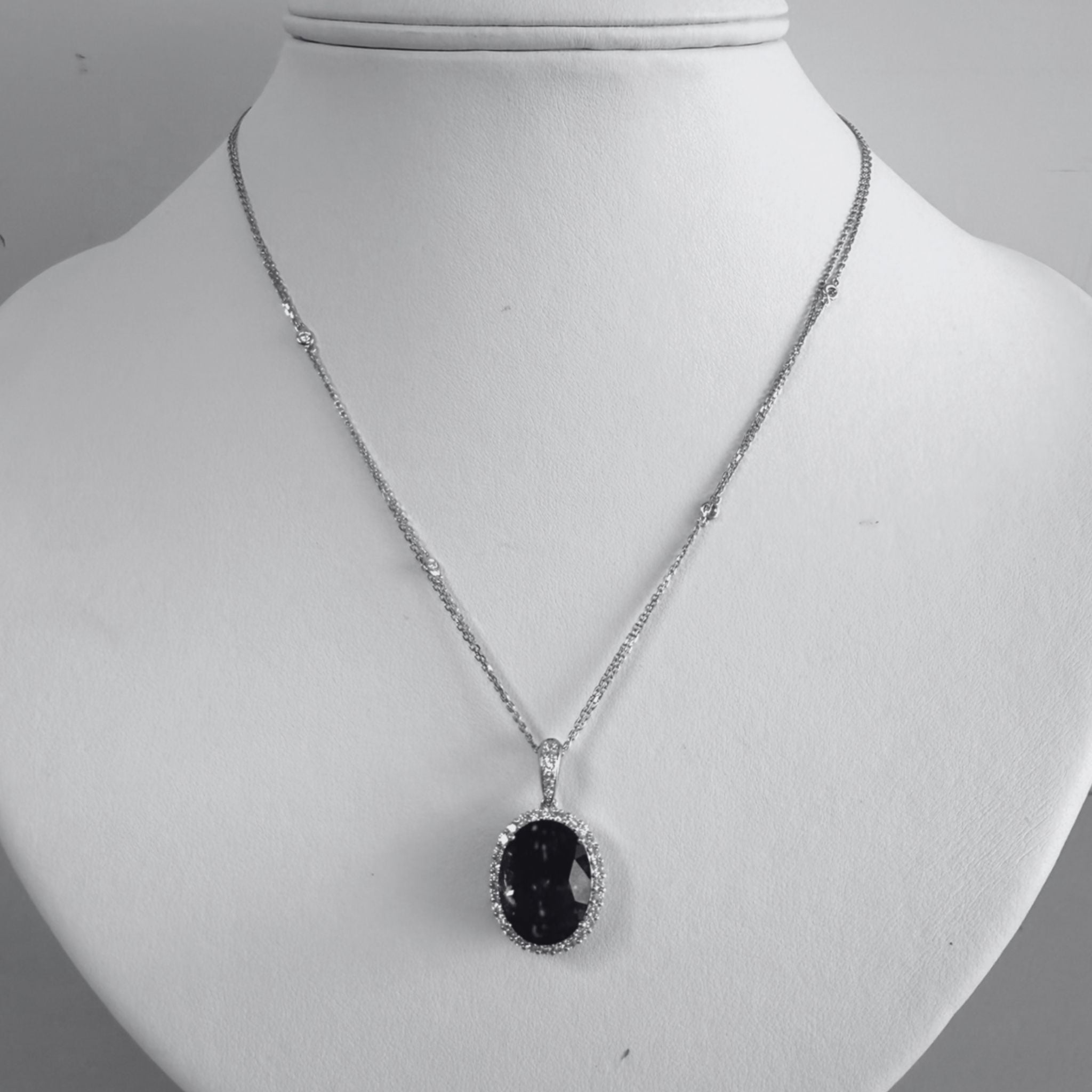 Magnificent 16 Carat Ct Oval Tanzanite Pendant With Diamond Halo