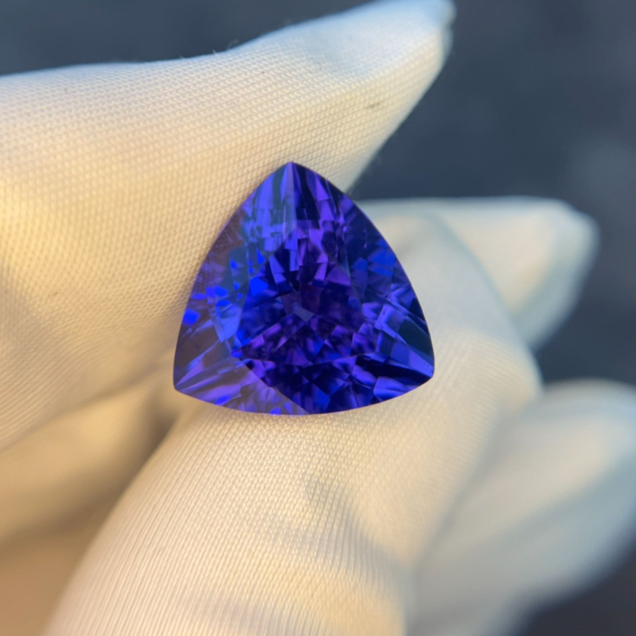 Violet & Blue Tanzanite Trillion Cut  -11 Carats