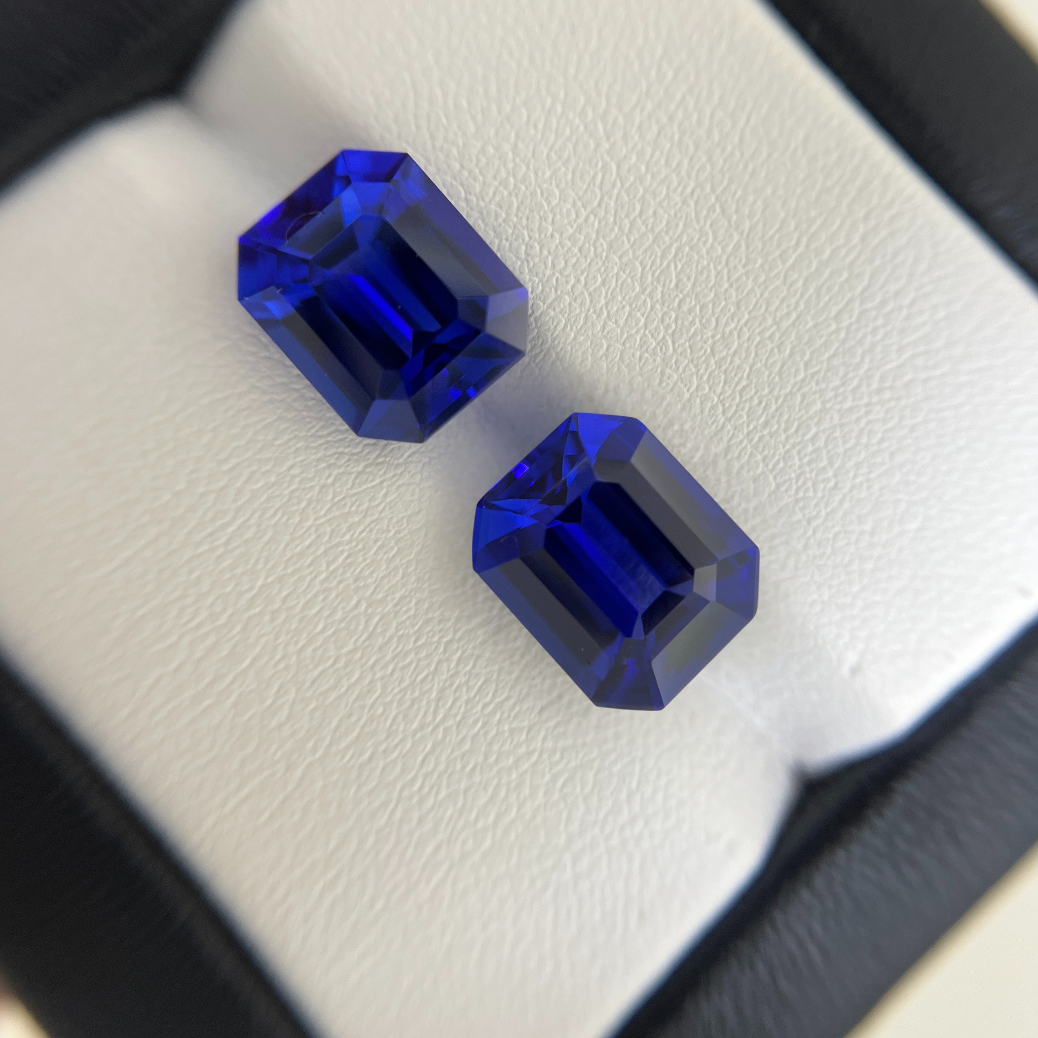 Tanzanite  Square Emerald-Cut Tanzanites- Matching Pair