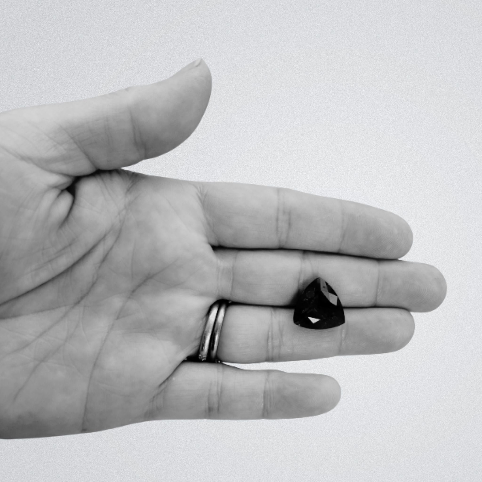 Violet & Blue Tanzanite Trillion Cut  -11 Carats