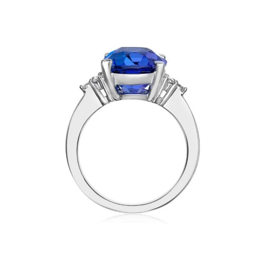 Exceptional 8.24 Ct Oval Tanzanite Ring
