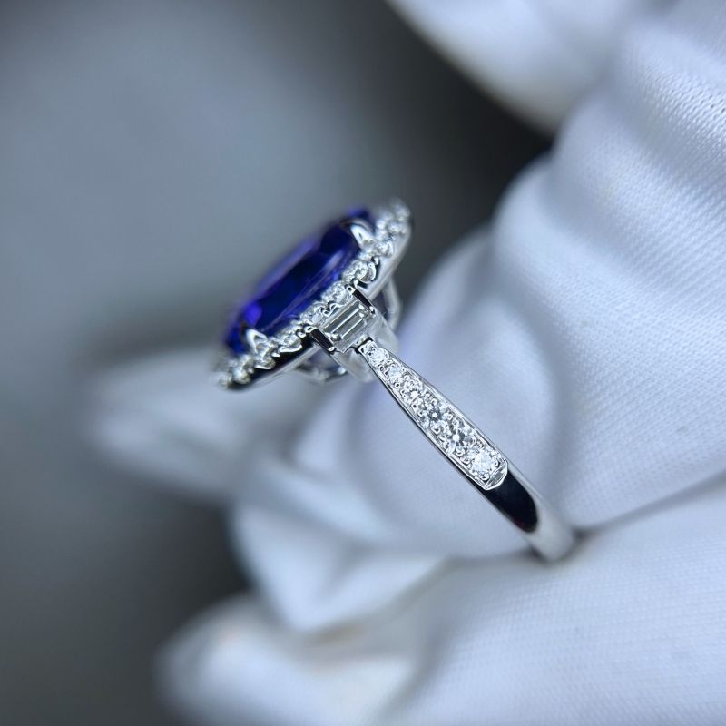 3.40 Ct Oval Tanzanite Ring with Baguette Diamonds & Halo