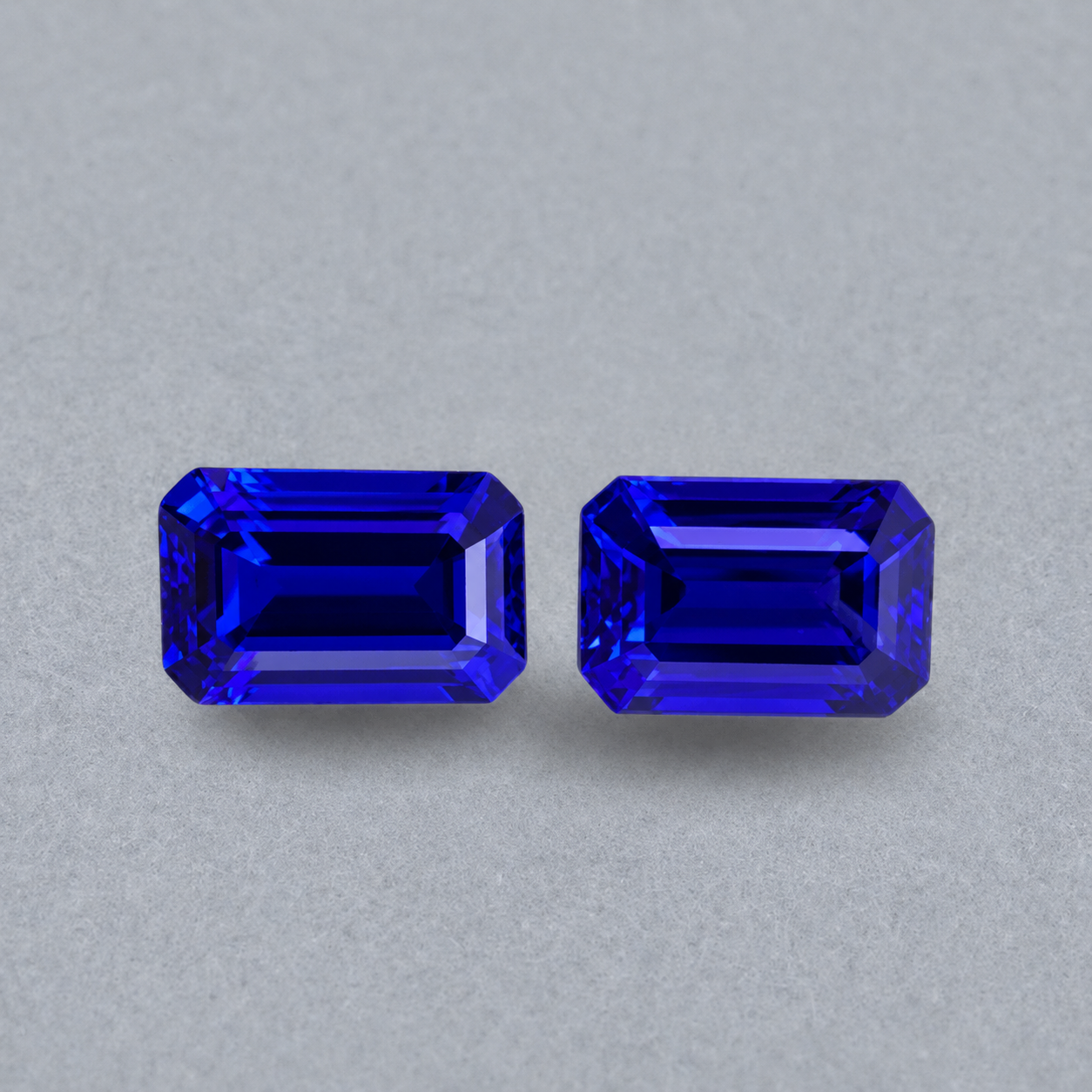 Emerald-cut tanzanite gemstone with vivid royal blue colour