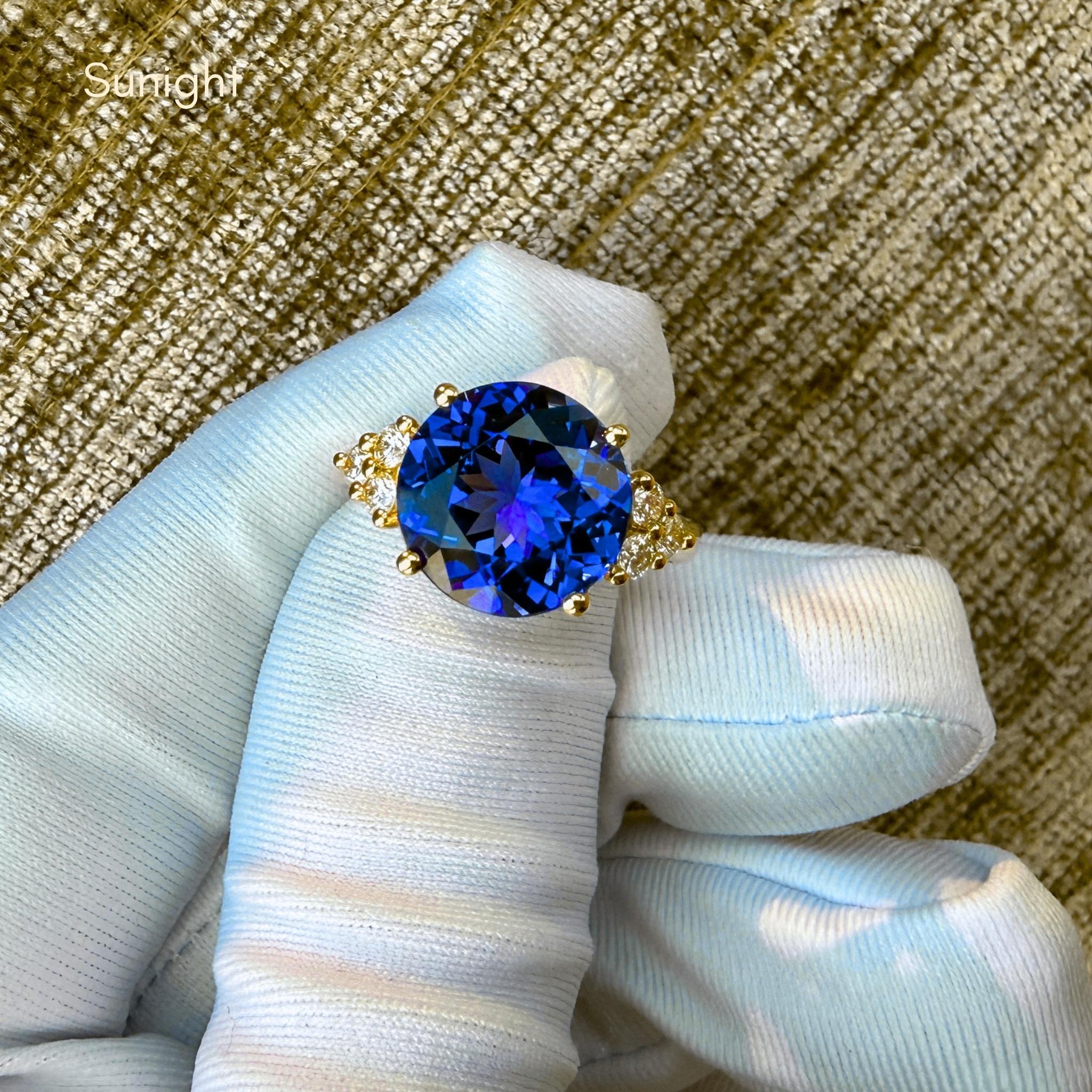 Round Solitaire Tanzanite Diamond Ring - 4.94 Cts -18K Yellow Gold