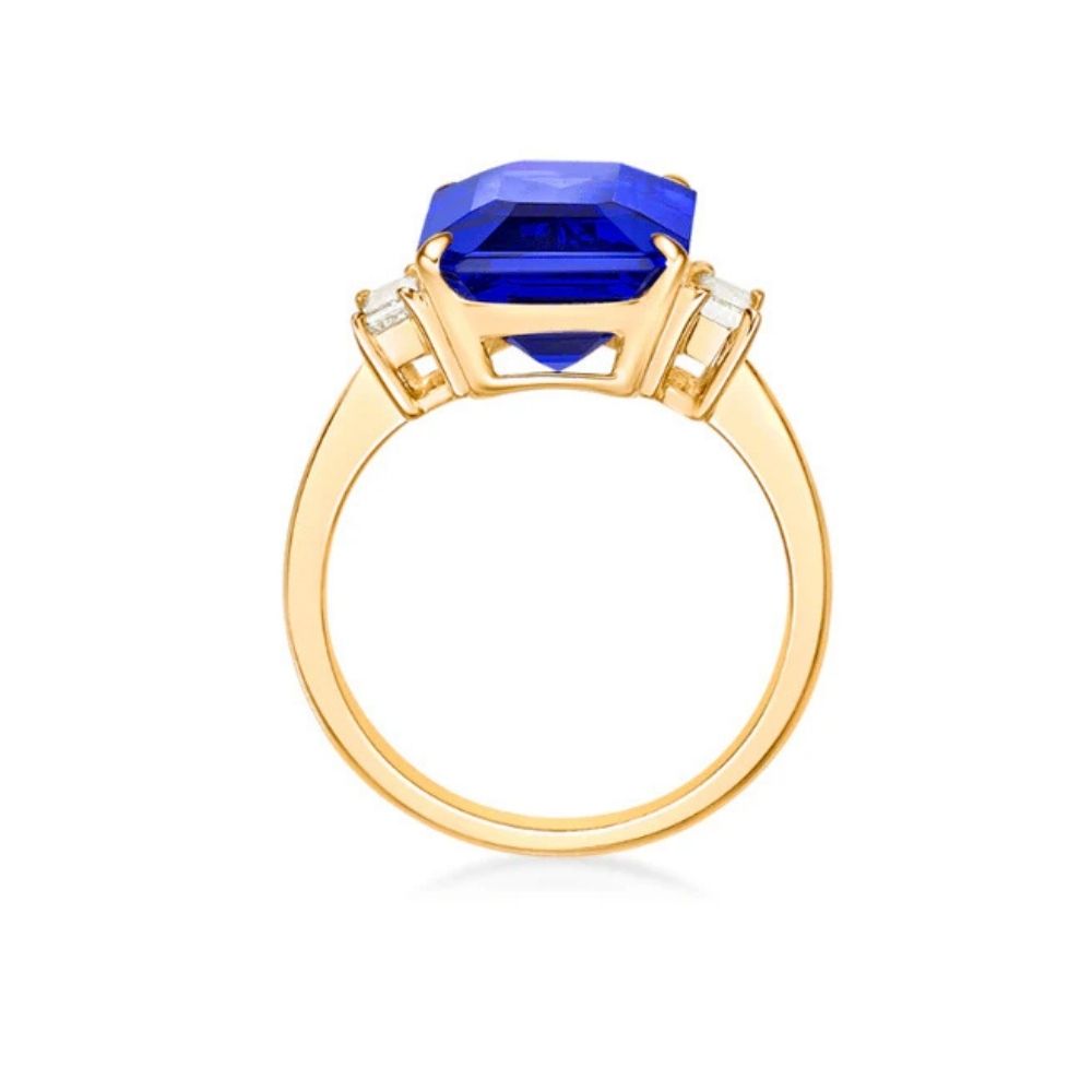 9 Carat Emerald Cut Tanzanite Ring with Baguette Diamonds - Made to Order