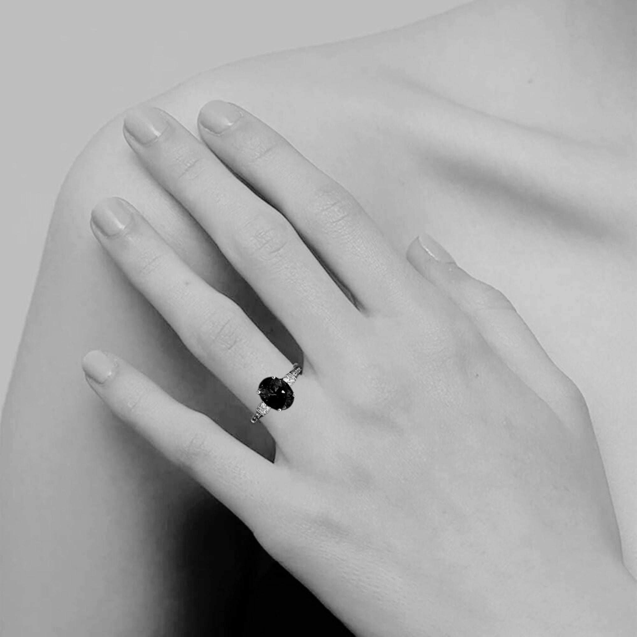 “Evening Sky” Oval Tanzanite & Diamond Ring - Yellow Gold